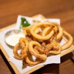 Menjar calamars a Girona